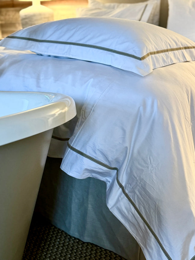 The Hampton Pillowcase Pair - Dark