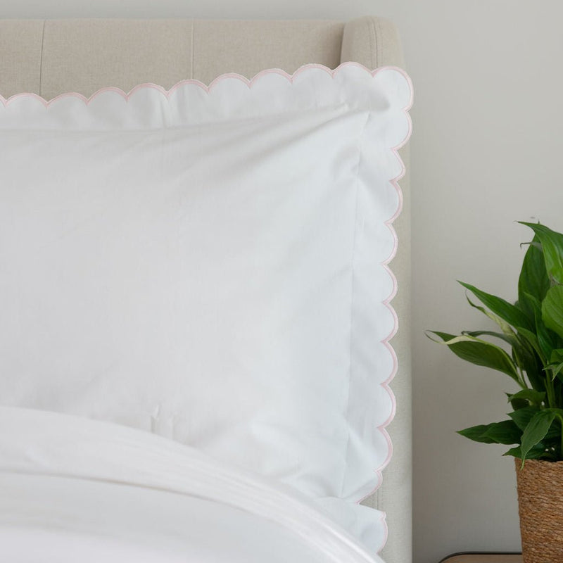 Hotel Cotton Pillowcase Pair - Scallop