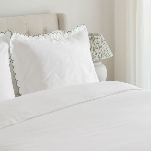 Hotel Cotton Bedding Bundle - Scallop